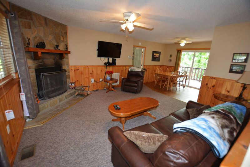 1737 Walker Tr, Sevierville, TN 37876
