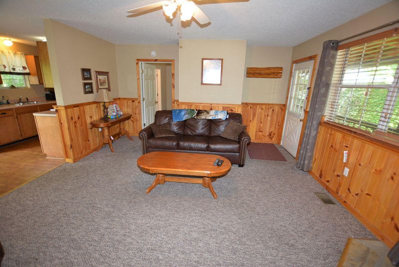 1737 Walker Tr, Sevierville, TN 37876
