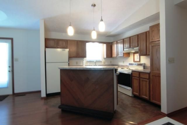 1738 Campfire Dr, Knoxville, TN 37931