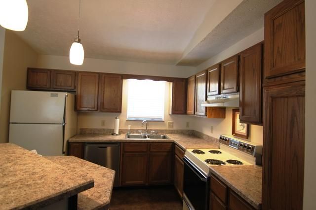 1738 Campfire Dr, Knoxville, TN 37931
