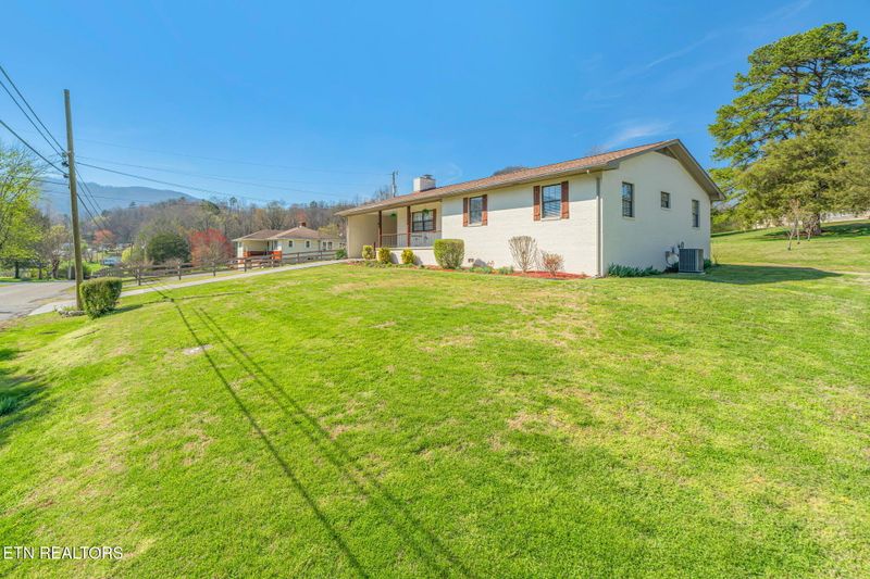 174 Jackson Rd, Caryville, TN 37714