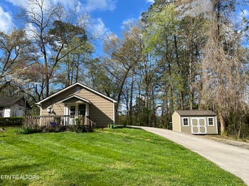 174 Oak Rd, Norris, TN 37828