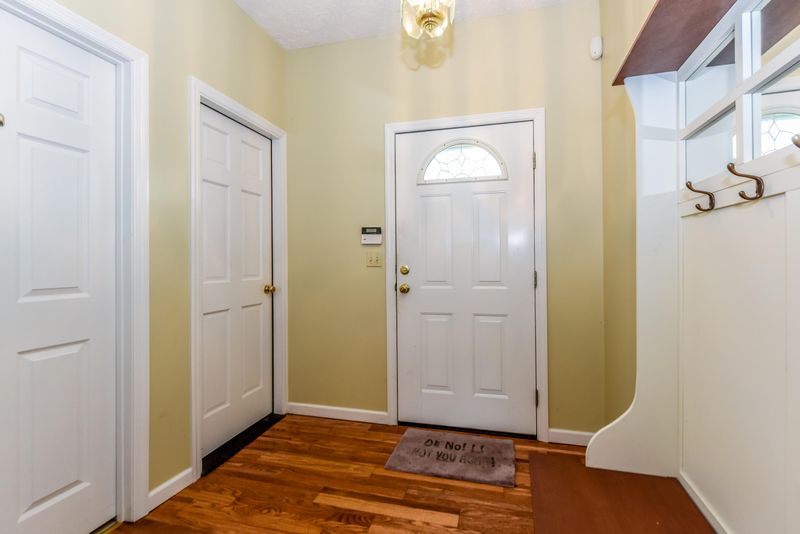 174 Victoria Landing Ln, Sevierville, TN 37862