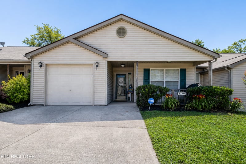 1740 Cape Brittany Way, Knoxville, TN 37932