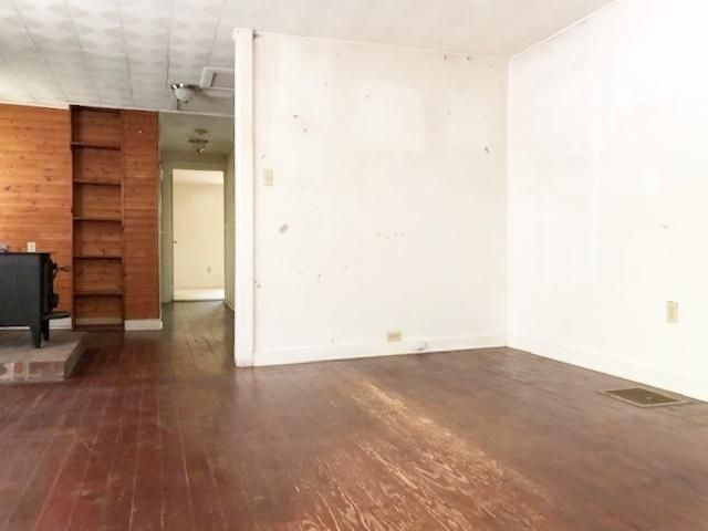 1741 E Old Topside Rd, Louisville, TN 37777