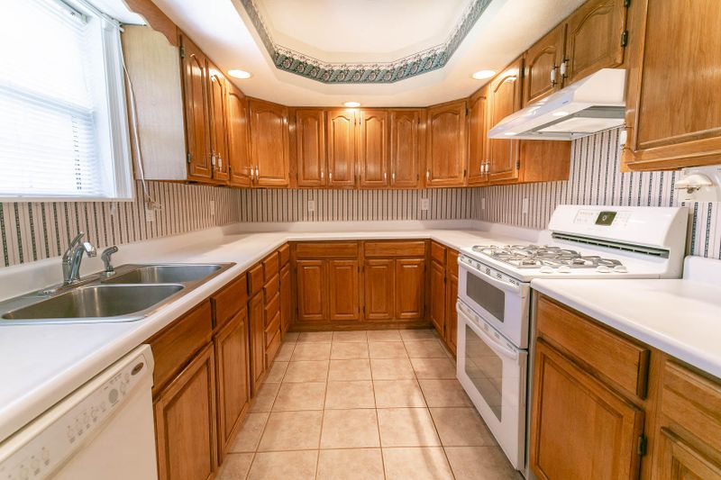 1745 Jaybird Road Rd, Morristown, TN 37814