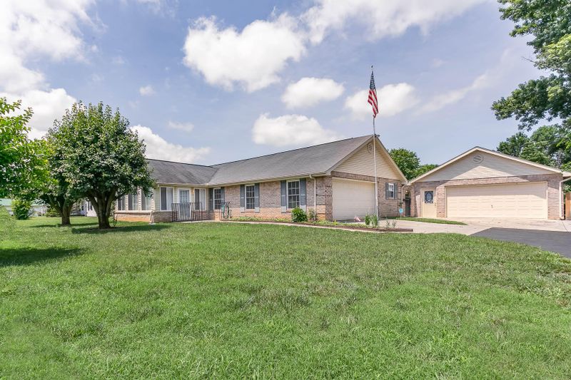 1745 Jaybird Road Rd, Morristown, TN 37814