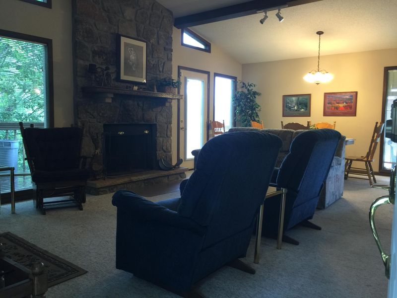 1745 Walker Trl, Sevierville, TN 37876