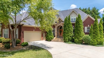 1746 Burnside Dr, Maryville, TN 37801