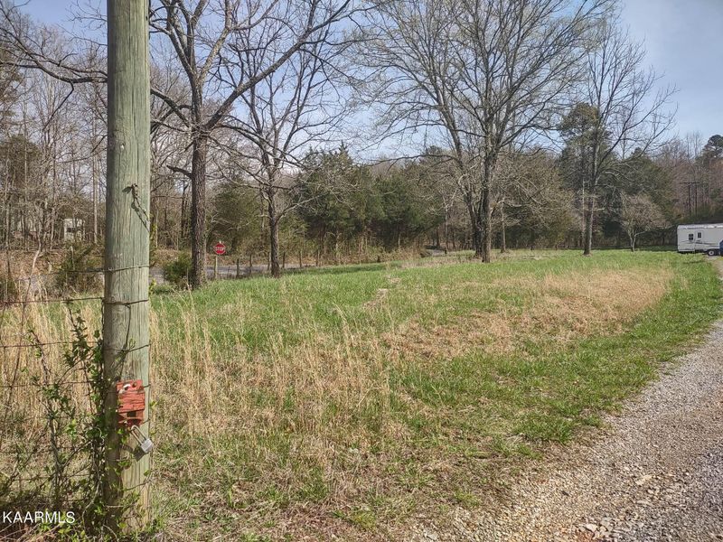 175 Hall Rd, Loudon, TN 37774