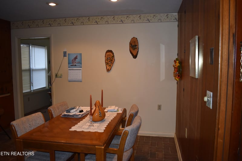 175 Heritage Cir, Crossville, TN 38571