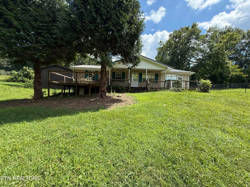 175 Hill Top St, Huntsville, TN 37756