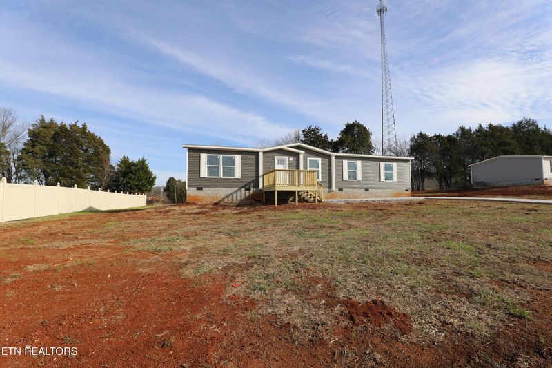 175 Meadow Lawn Dr, Englewood, TN 37329