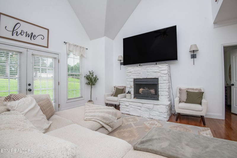 175 N Glen Rd, Maynardville, TN 37807