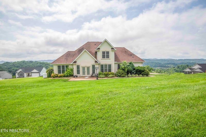 175 N Glen Rd, Maynardville, TN 37807