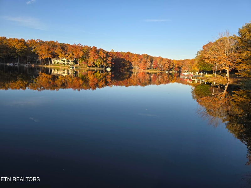 175 Pineridge Loop, Crossville, TN 38558