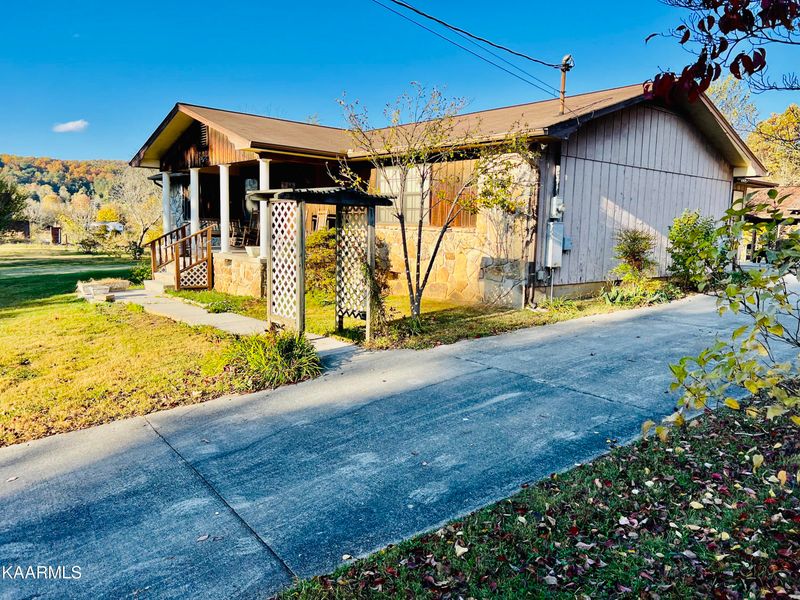 175 Prospect Rd, Maynardville, TN 37807