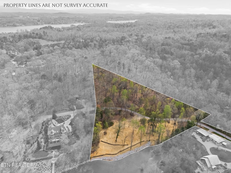 1750 Lakeland Dr Aka 1 Headricks Cv, Lenoir City, TN 37772