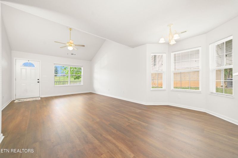 1750 Watauga St, Sevierville, TN 37876