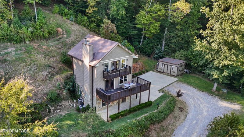 1755 A R Davis Rd, Seymour, TN 37865
