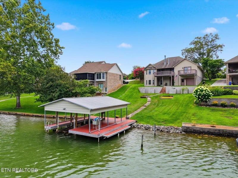 1755 Arrowhead Blvd, Maryville, TN 37801