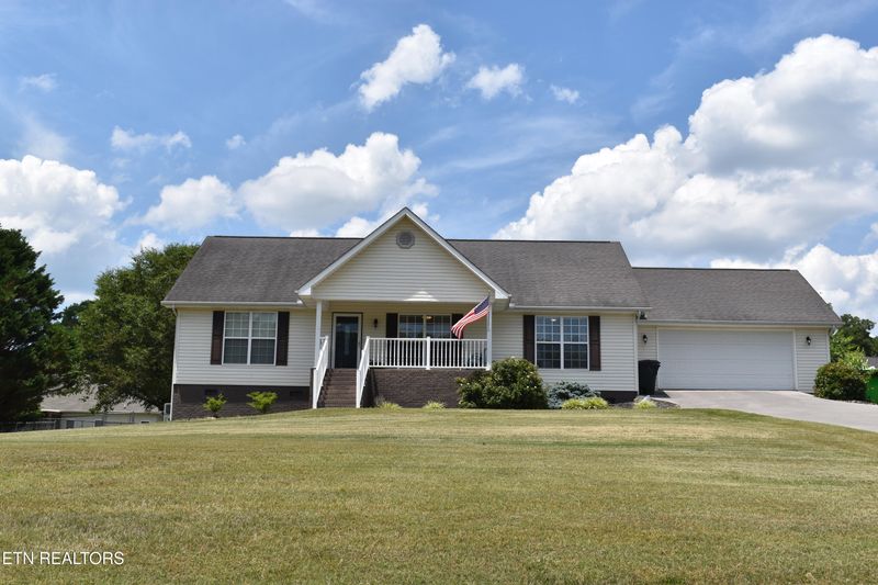 1759 Tahoe Tr, Sevierville, TN 37876