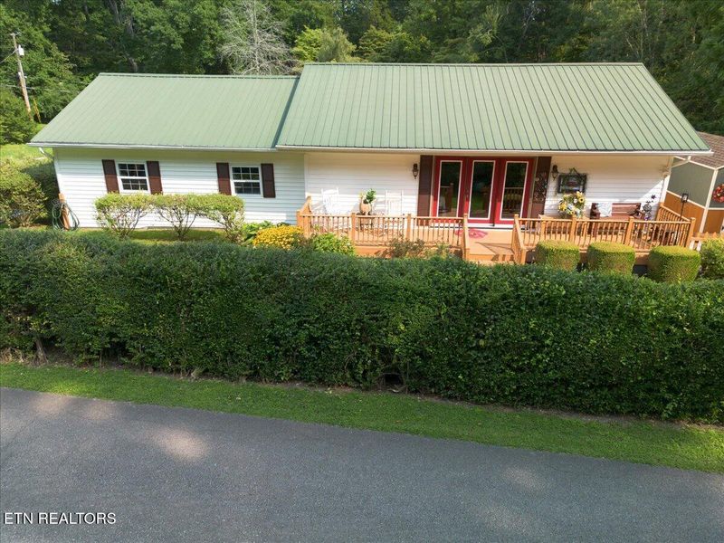 176 Bostie Maire Ln, Clinton, TN 37716
