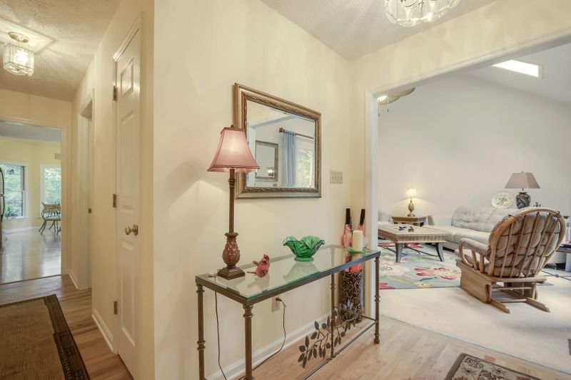 176 Chahyga Way, Loudon, TN 37774