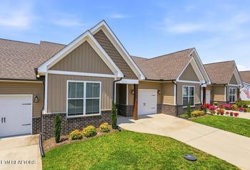 176 Gray Wolf Way, Lenoir City, TN 37771