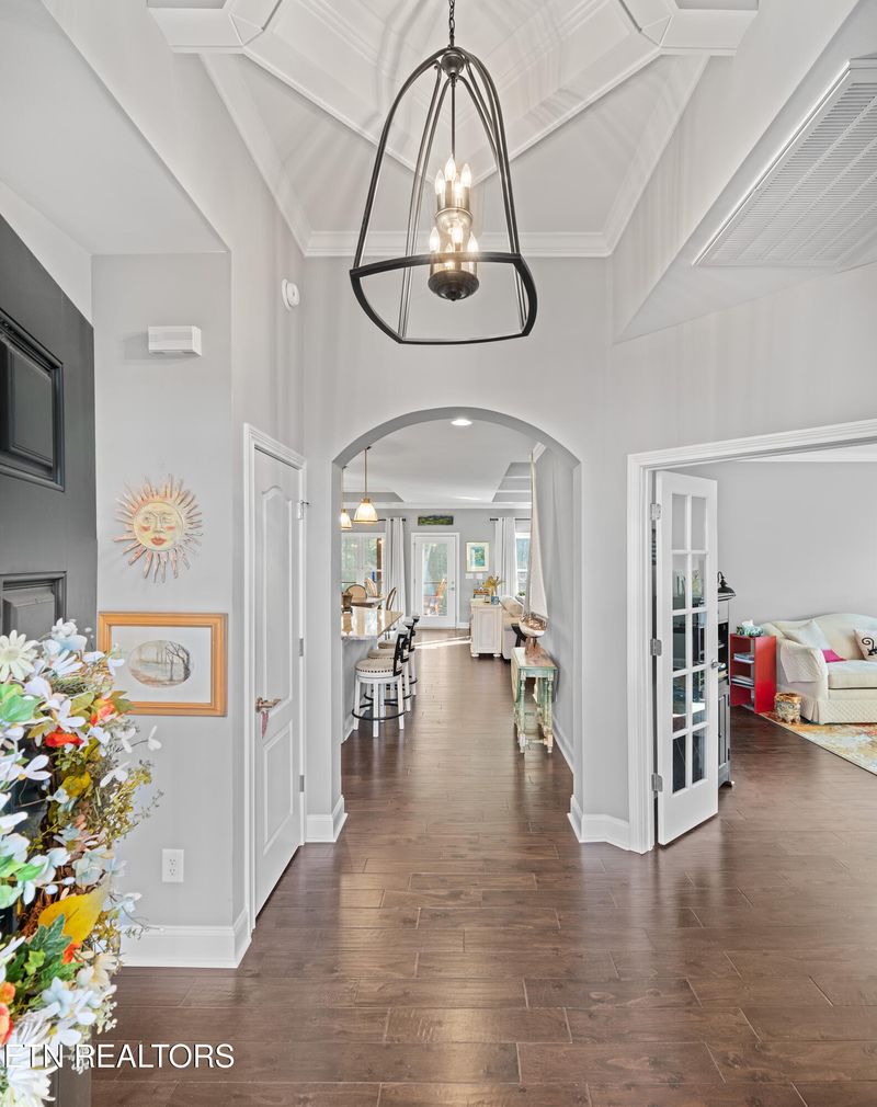 176 Saloli Way, Loudon, TN 37774