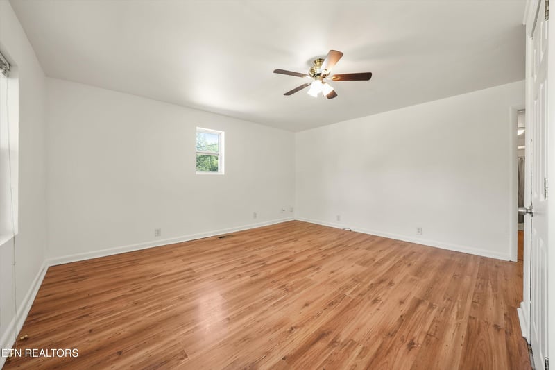 1760 Mcclung Ave, Knoxville, TN 37920