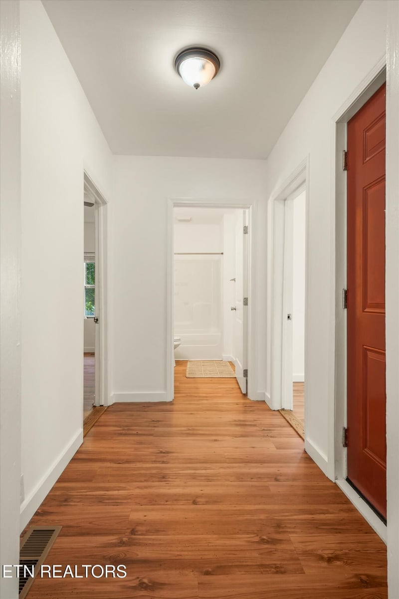 1760 Mcclung Ave, Knoxville, TN 37920