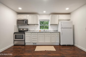 1760 Mcclung Ave, Knoxville, TN 37920