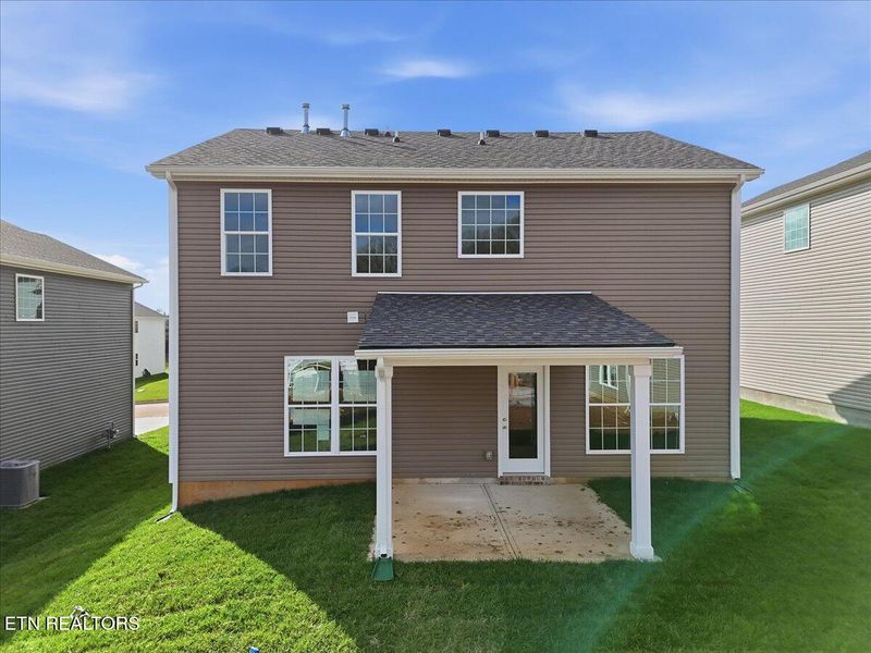 1768 Hickory Meadows Dr, Knoxville, TN 37932
