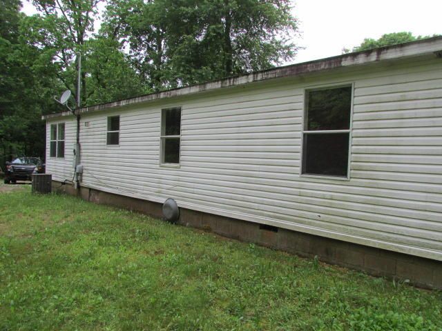 177 Allison Dr, Harriman, TN 37748