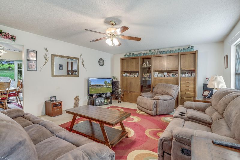 177 Booker Rd, Maynardville, TN 37807