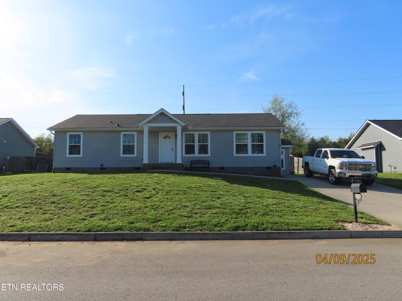 177 Holly Grove Ln, Loudon, TN 37774