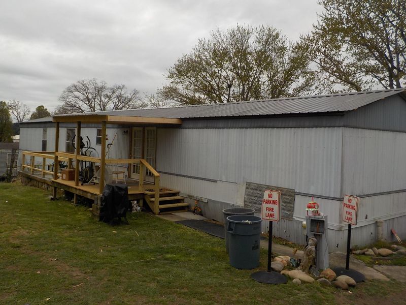 177 Hughes Ln, Bean Station, TN 37708