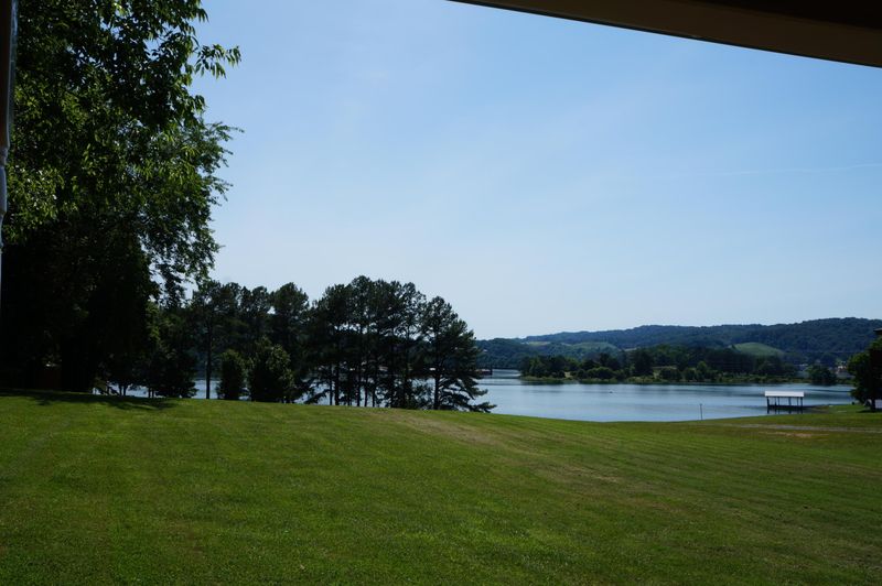 177 Marina View Dr, Bean Station, TN 37708