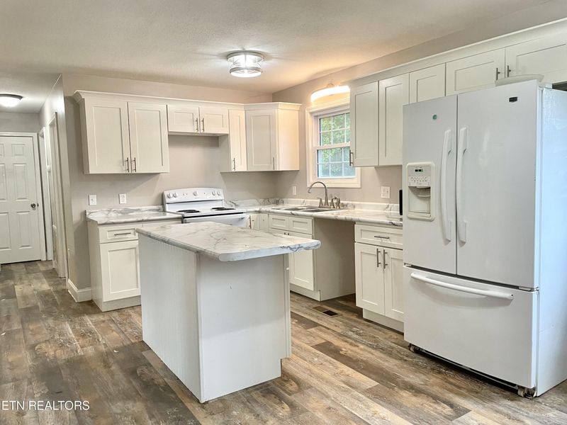 177 Stephens Rd, Helenwood, TN 37755