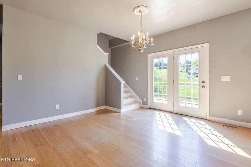 1774 Derby Downs Dr, Friendsville, TN 37737