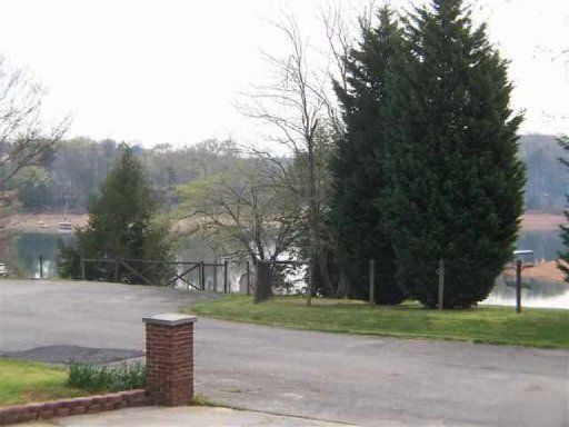 1775 P0nder Dr, Talbott, TN 37877