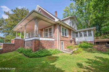 17761 Alberta St, Oneida, TN 37841