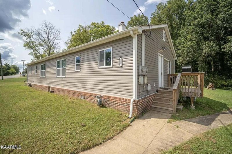 178 Hillside Rd, Oak Ridge, TN 37830