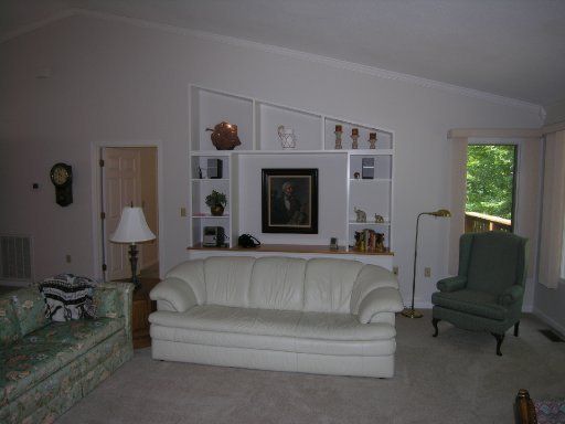 178 Lakeside Dr, Fairfield Glade, TN 38558