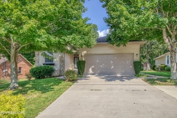 178 Snead Dr, Crossville, TN 38558