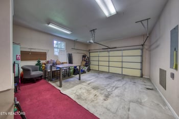 178 Snead Dr, Crossville, TN 38558