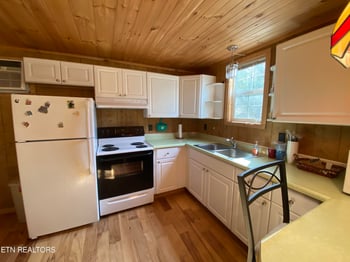 178 Stonewall Way, Cosby, TN 37722