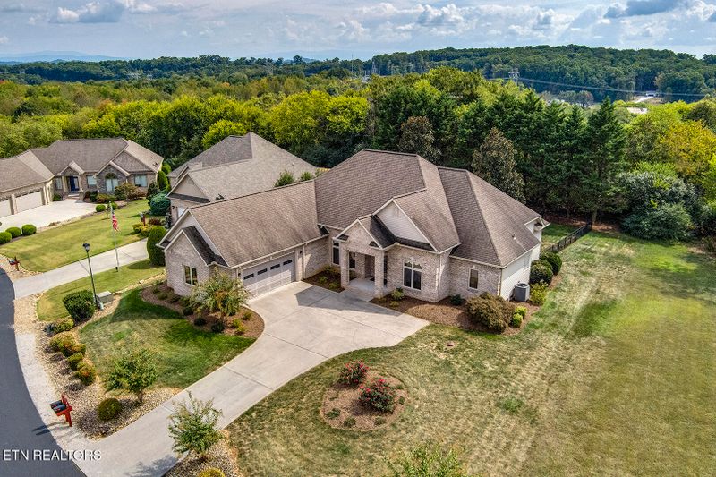 178 Tommotley Dr, Loudon, TN 37774