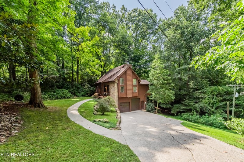 178 W Norris Rd, Norris, TN 37828